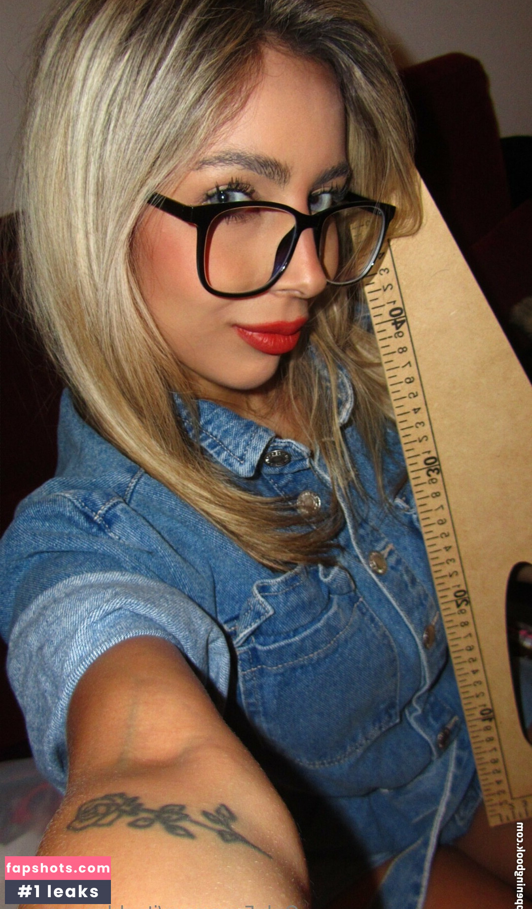 itschloe.monroe gallery photo #11