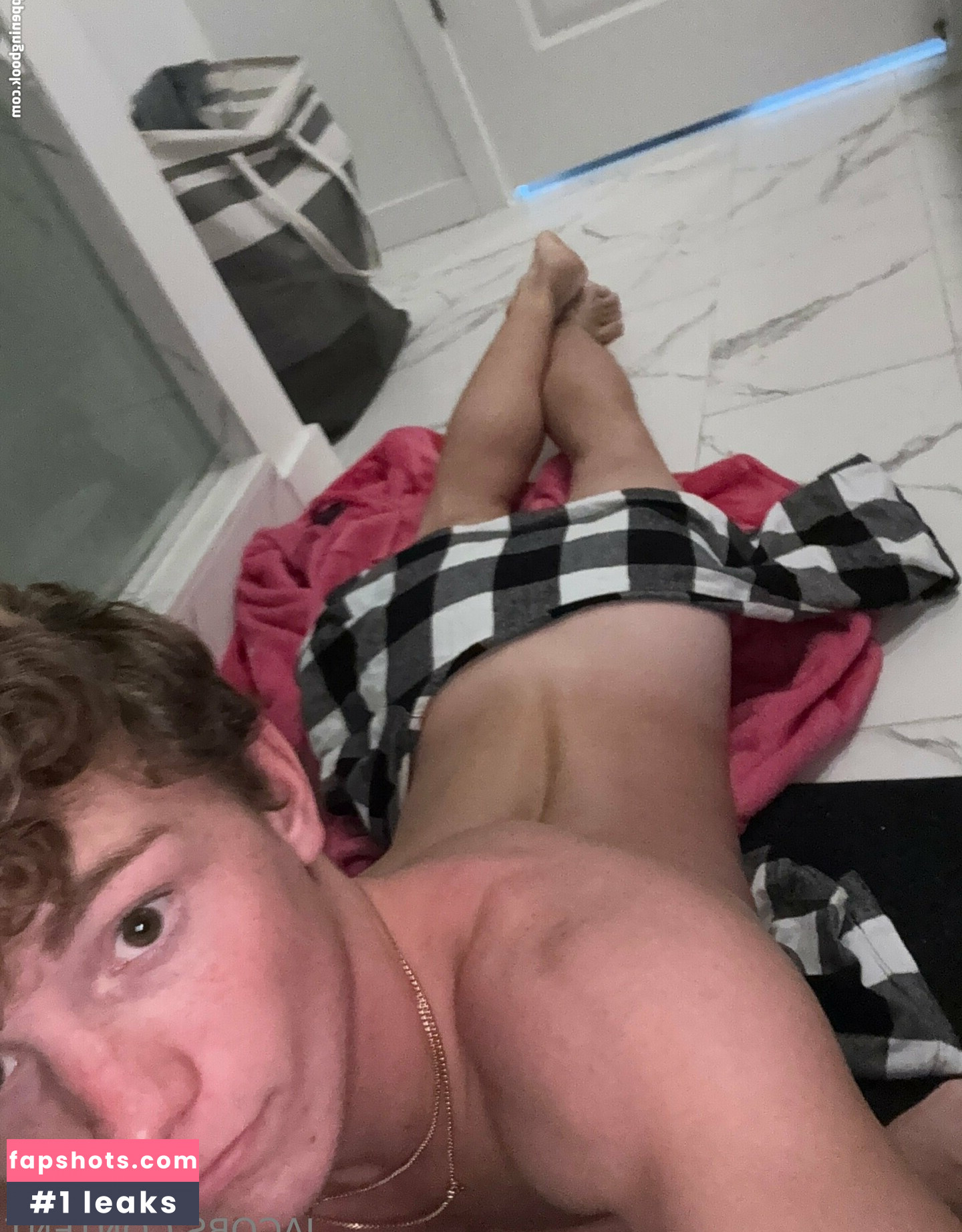 itsjacob2 gallery photo #2