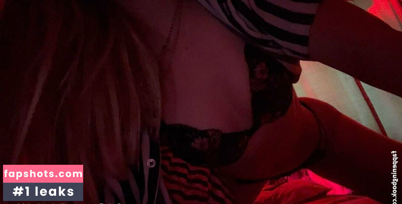 itsjustbubblezs nude babe gallery