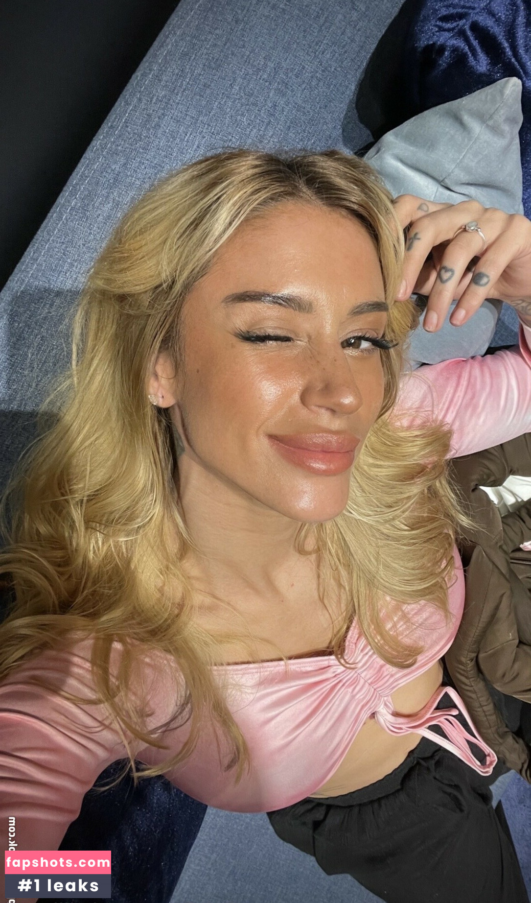 Itslilirose gallery photo #5