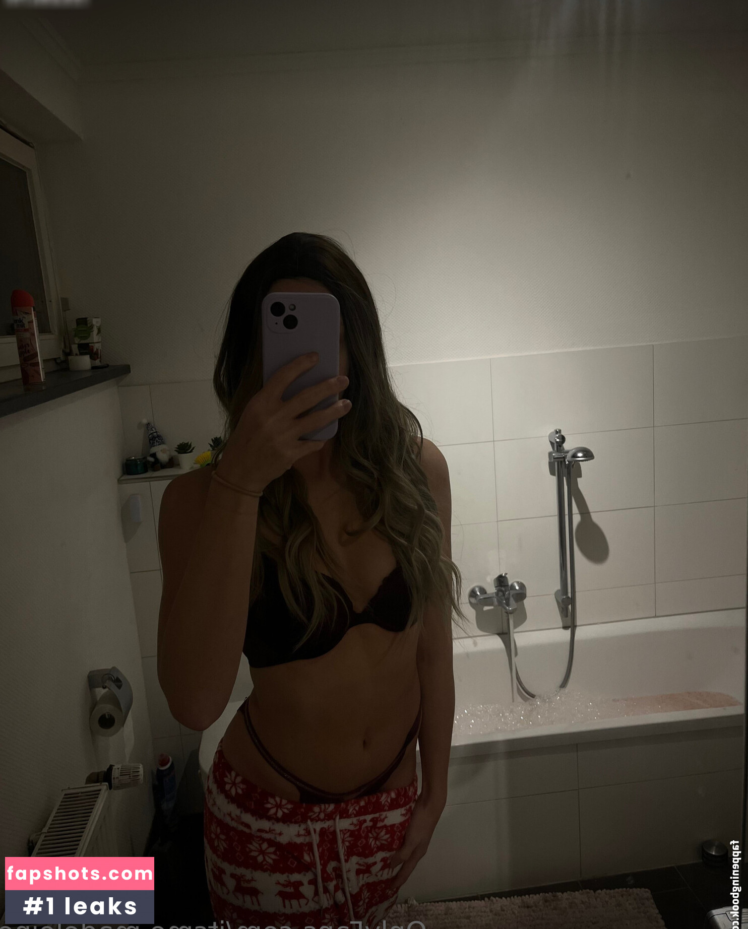 itsme.madeleine gallery photo #13