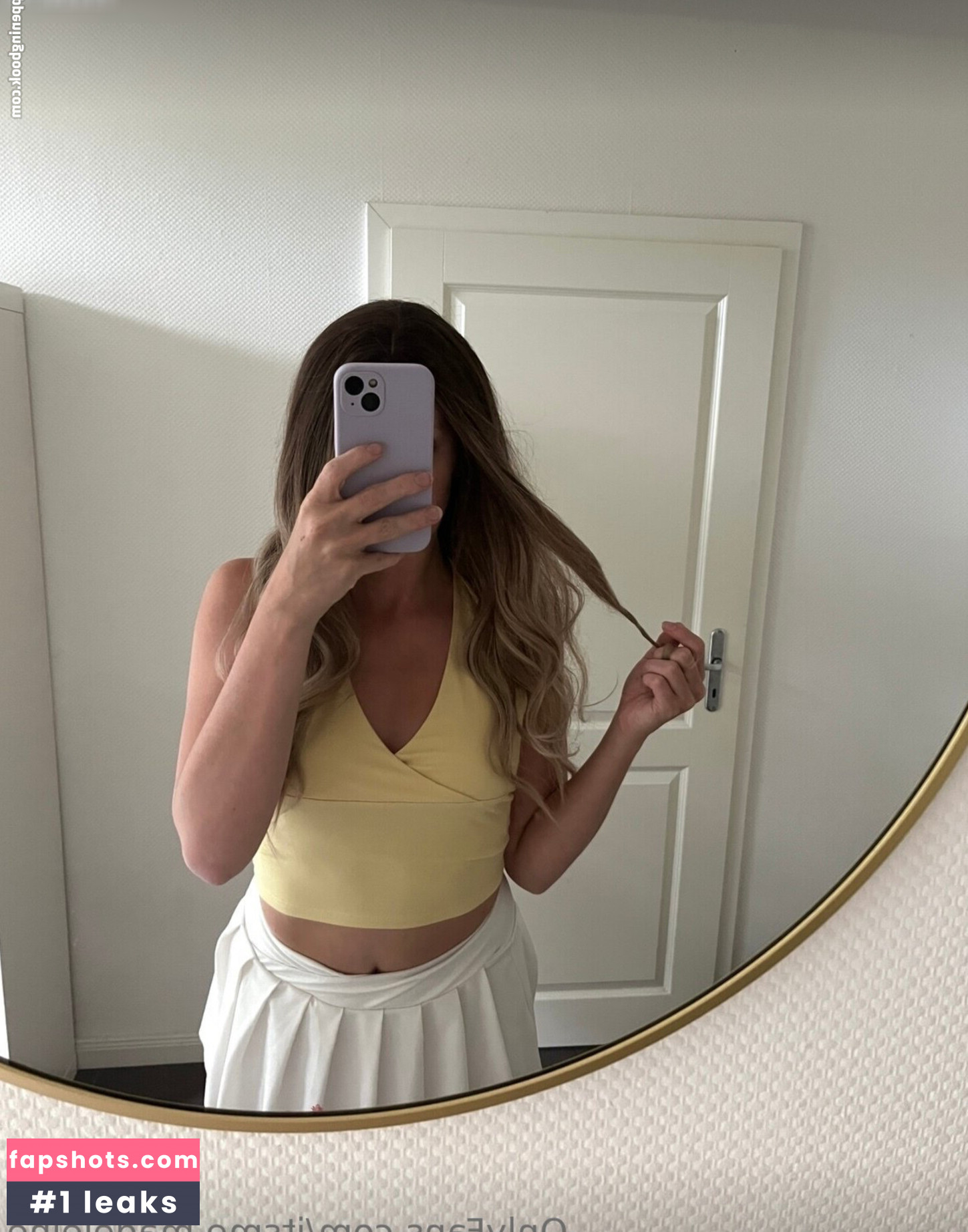 itsme.madeleine gallery photo #4