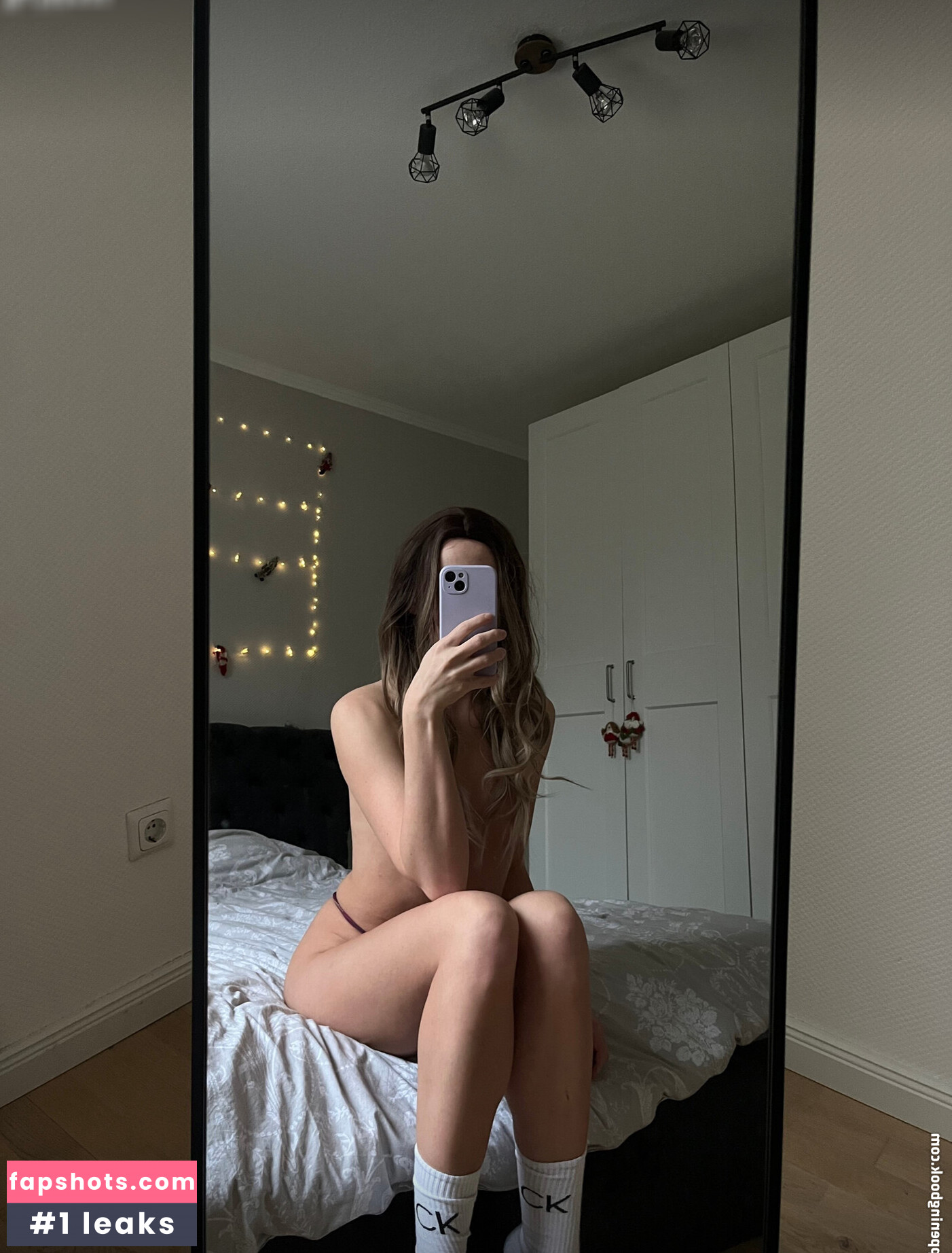 itsme.madeleine gallery photo #34