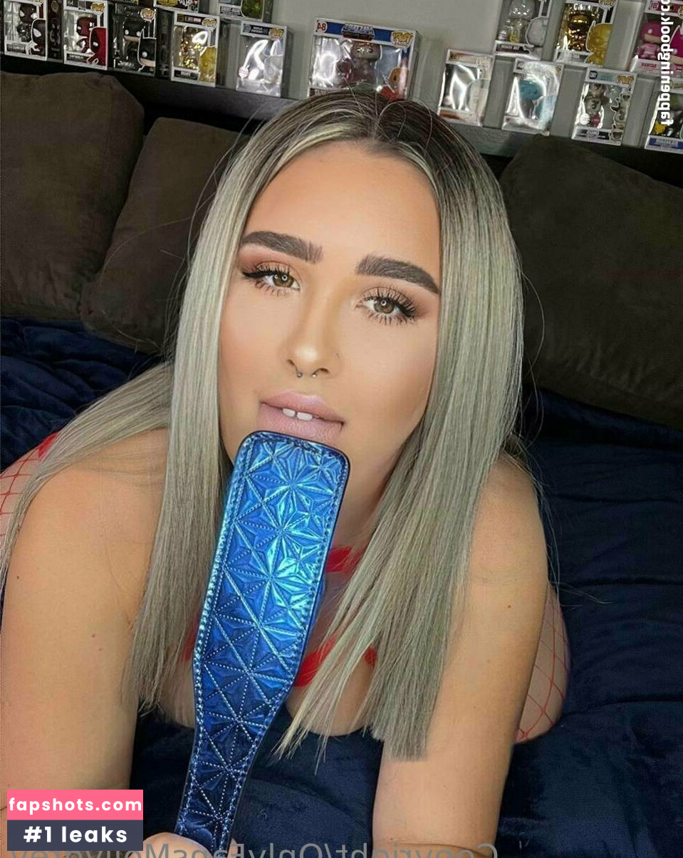 itsmollygrey Nude Leaks OnlyFans Photos #15 - LeakJerk