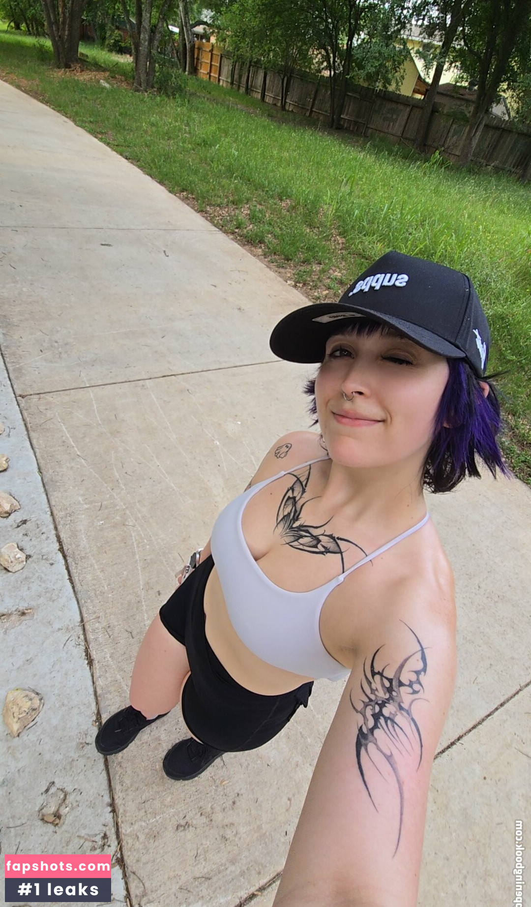 Itsqueenmanda gallery photo #13