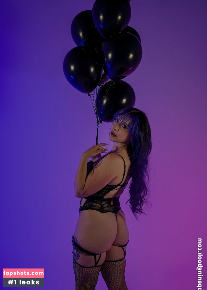 Itsqueenmanda gallery photo #32