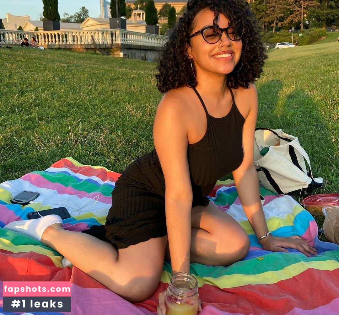 itsqueennovaa Nude Leaks OnlyFans Photos #39 - LeakJerk