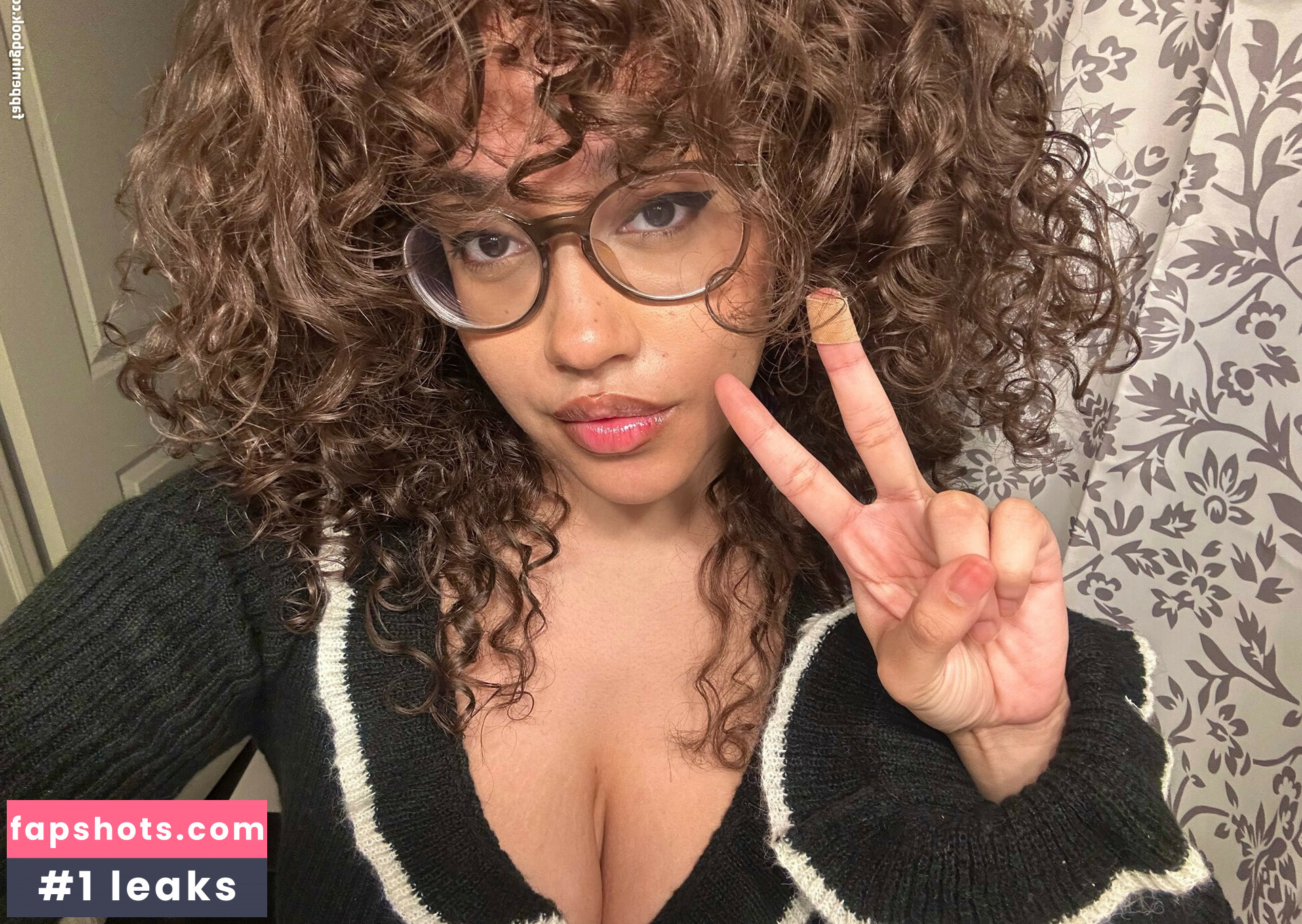 itsqueennovaa Nude Leaks OnlyFans Photos #5 - LeakJerk