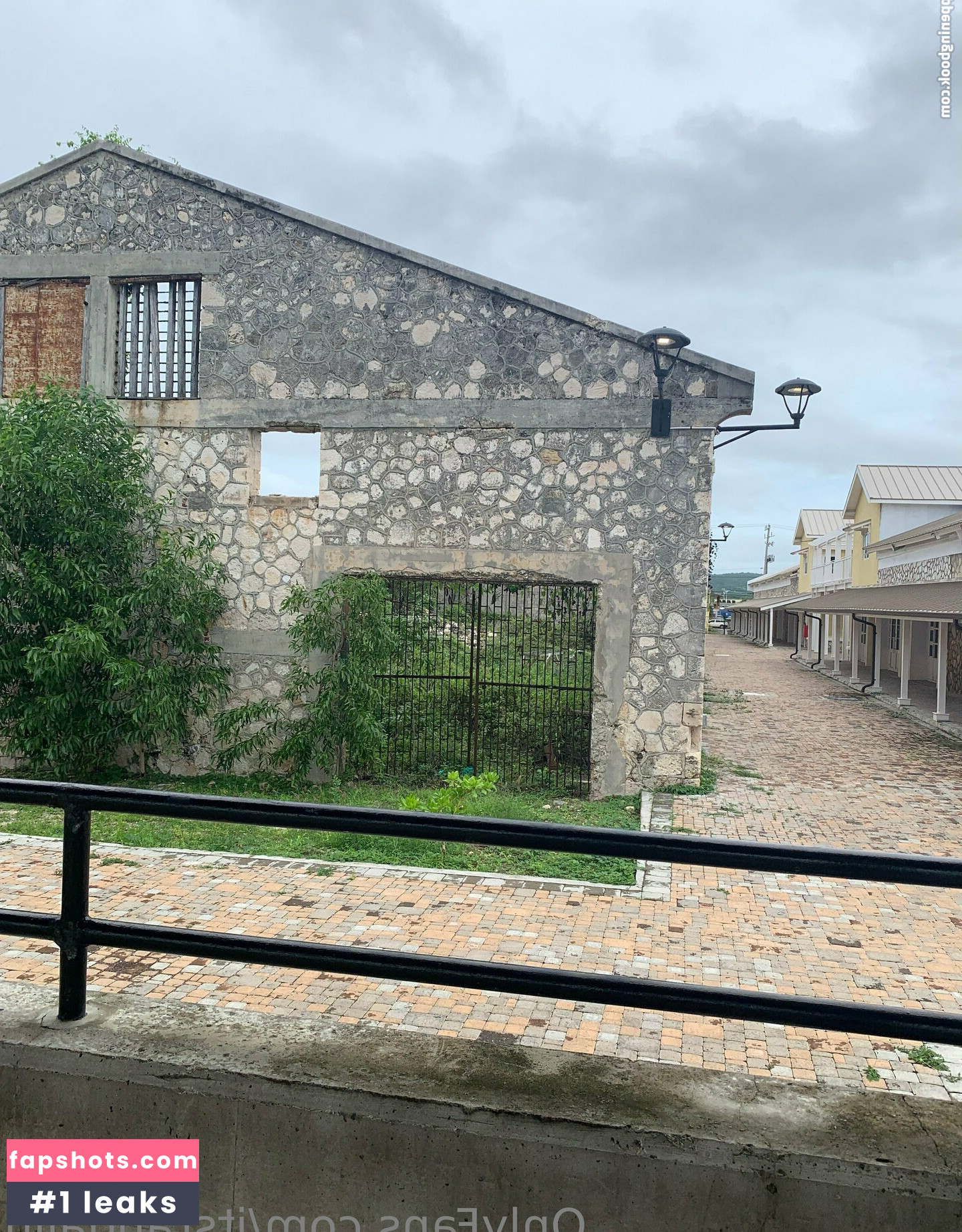 itsRandalin gallery photo #34