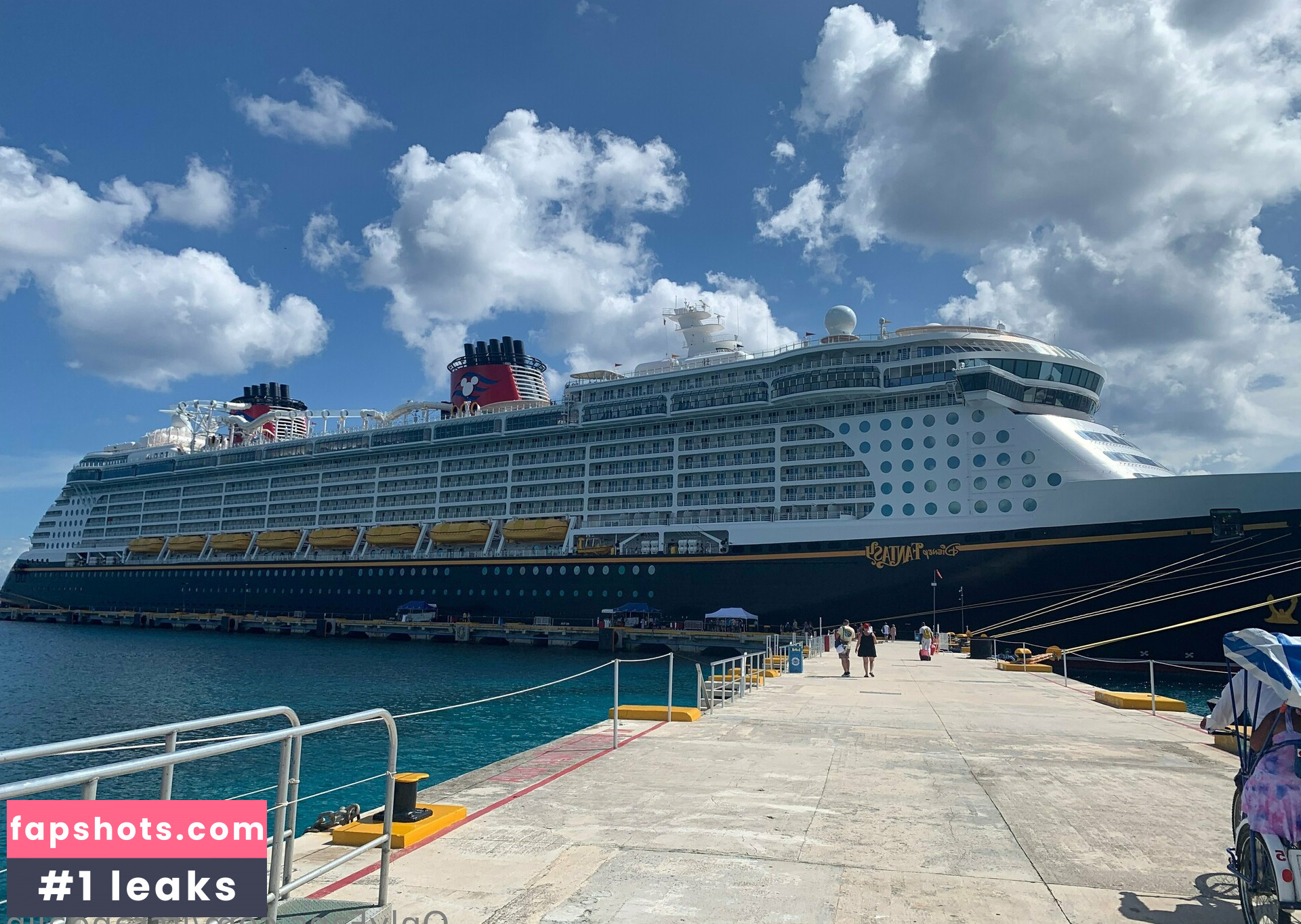 itsRandalin gallery photo #5