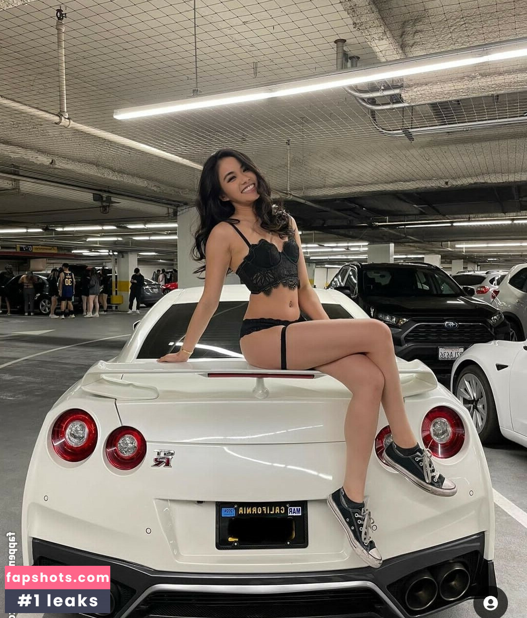 itssosunny gallery photo #4