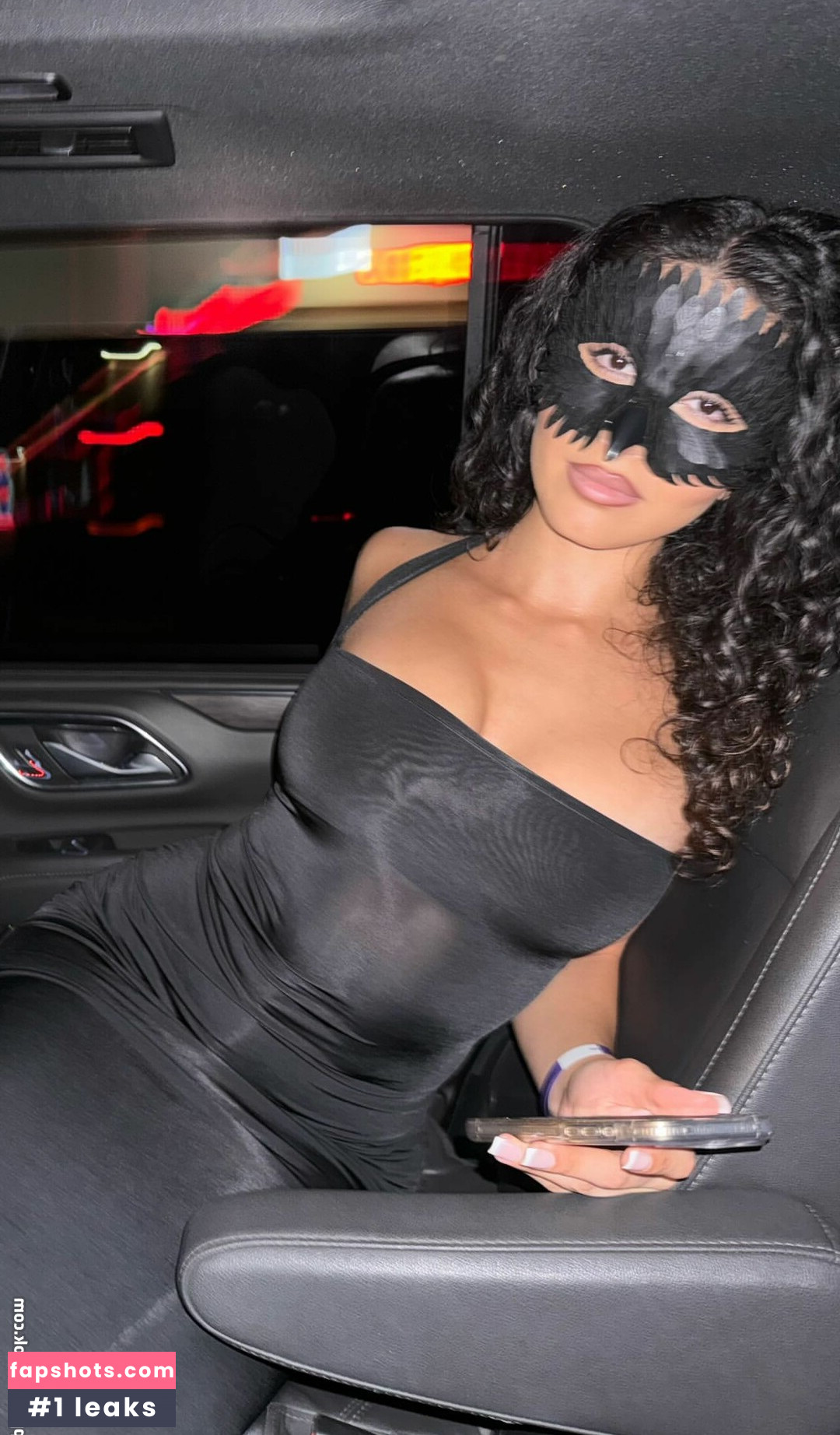 Itstaleen gallery photo #2