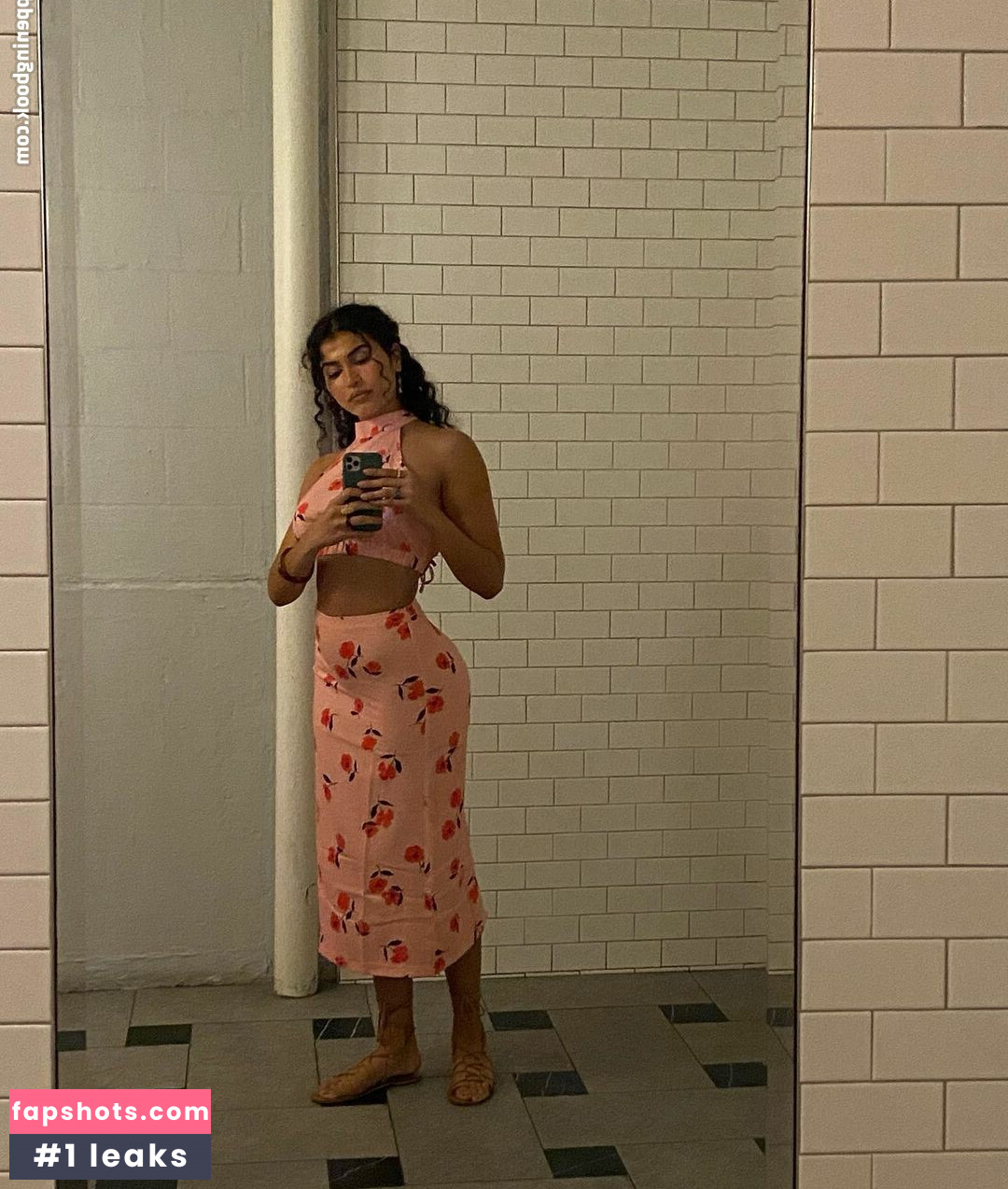 Itstaleen gallery photo #39