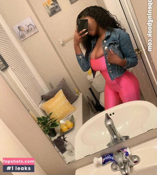 Itstaviaa Nacktheit OnlyFans Fotos #3 - Fapshots