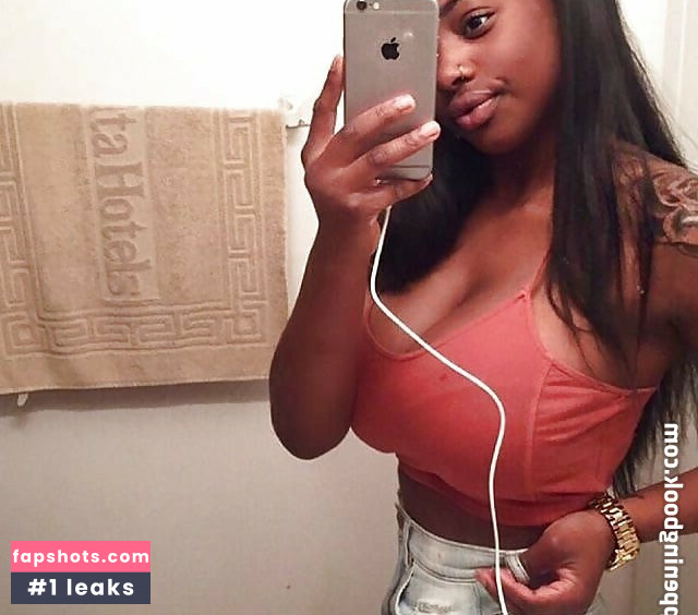 Itstaviaa Nacktheit OnlyFans Fotos #4 - Fapshots