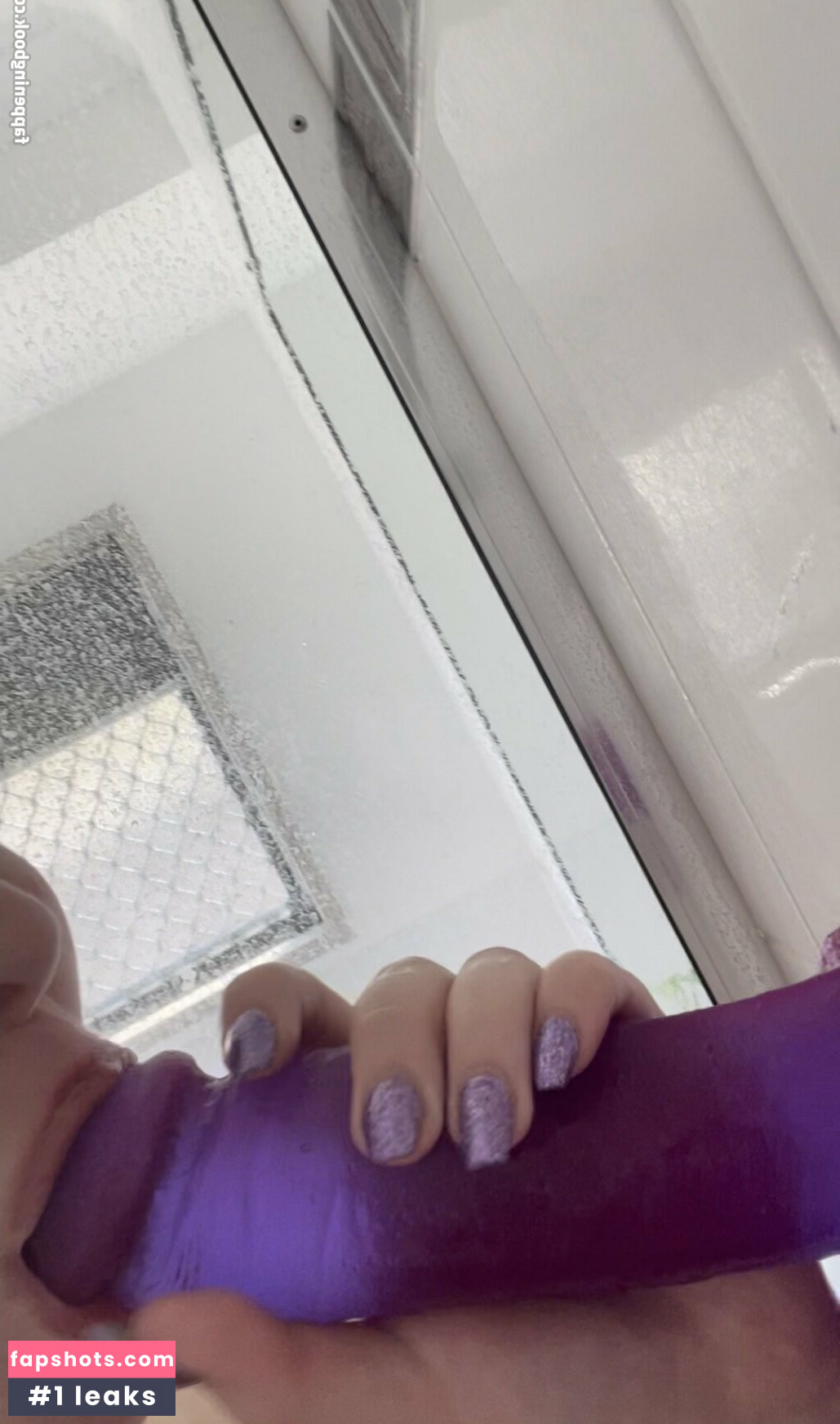 itsyagirlpaz gallery photo #18