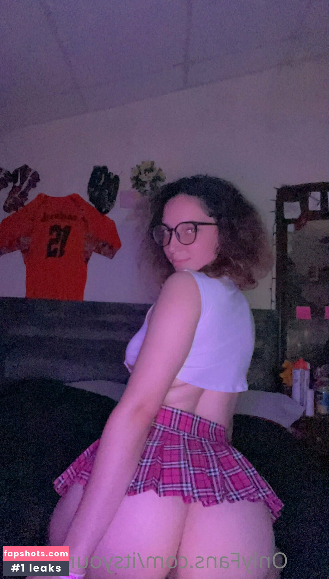 itsyagirlsky gallery photo #28