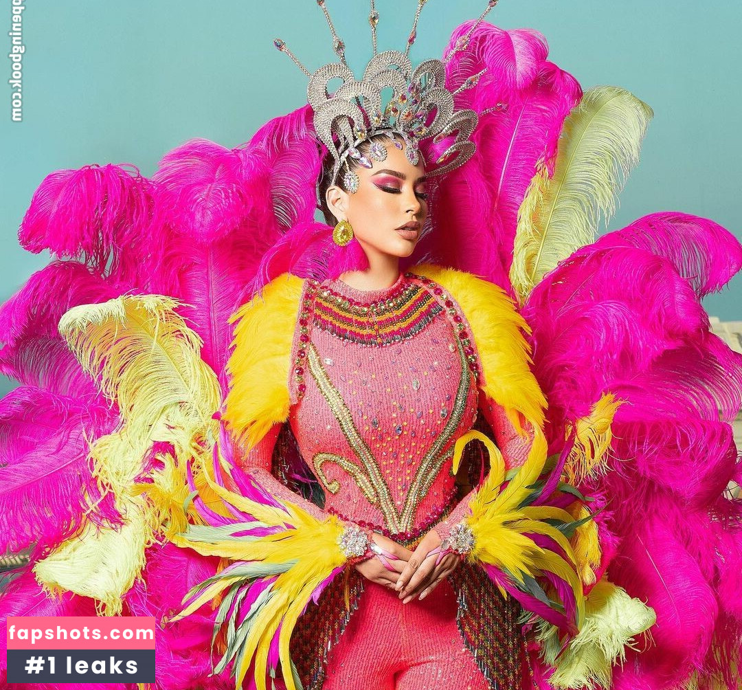 Itzel Cardenas gallery photo #2