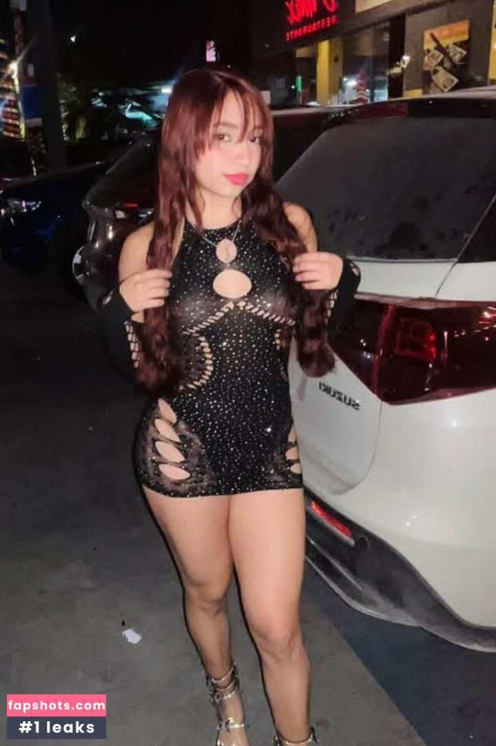 Itzel Chavira nude babe gallery