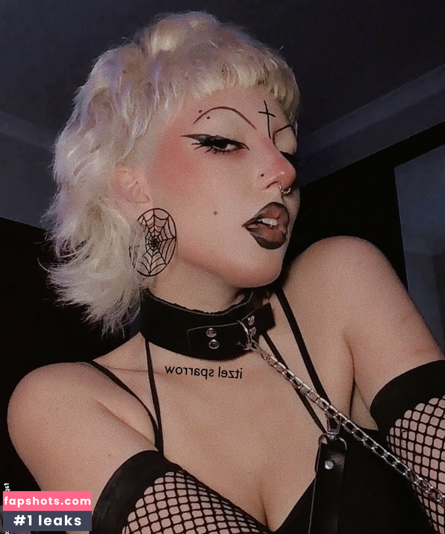 itzel2002free gallery photo #38