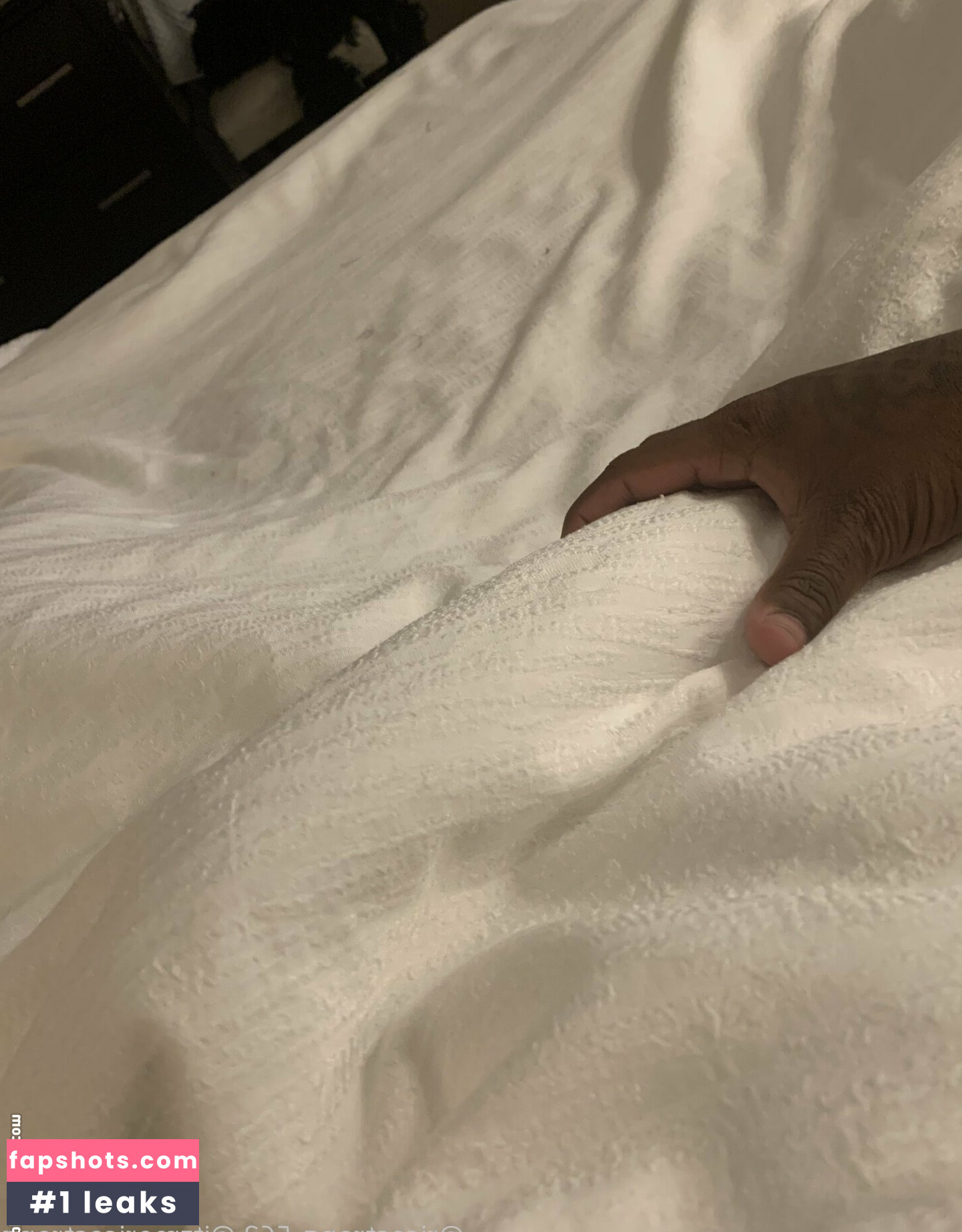 itzmericostrong gallery photo #22