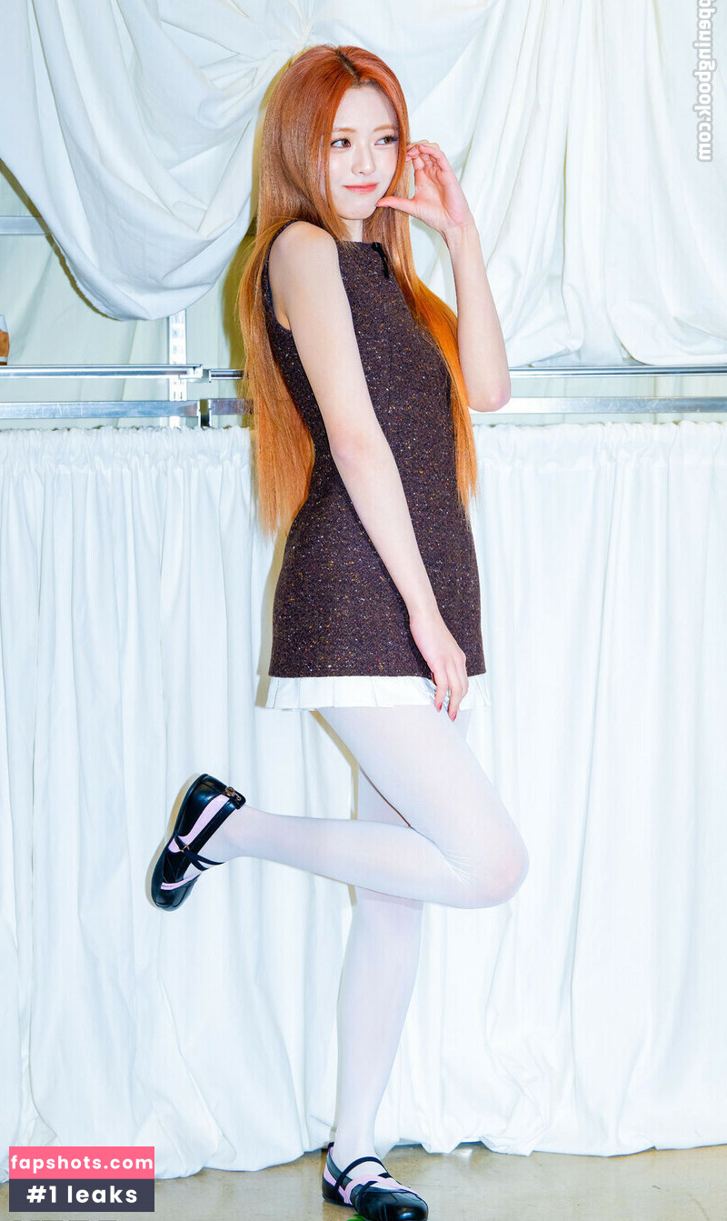 itzy.all.in.us gallery photo #162