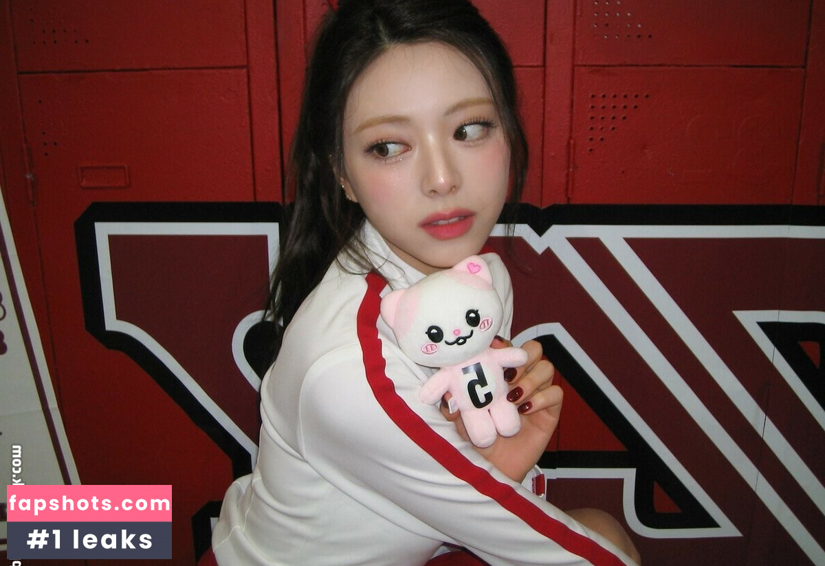 itzy.all.in.us gallery photo #191