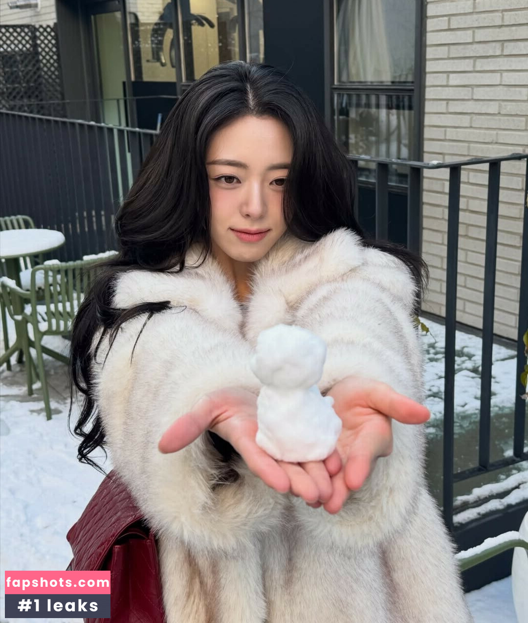 itzy.all.in.us gallery photo #3