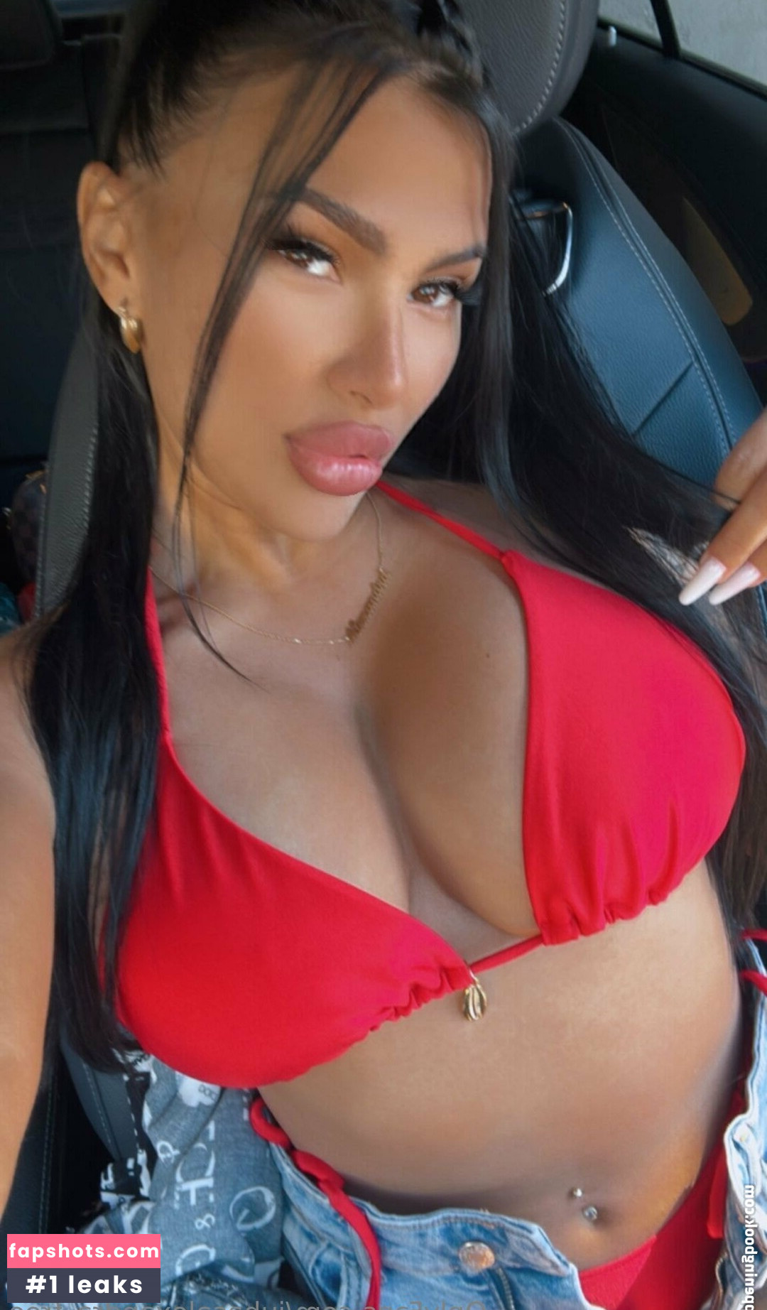 iuhasalexandra_free gallery photo #8