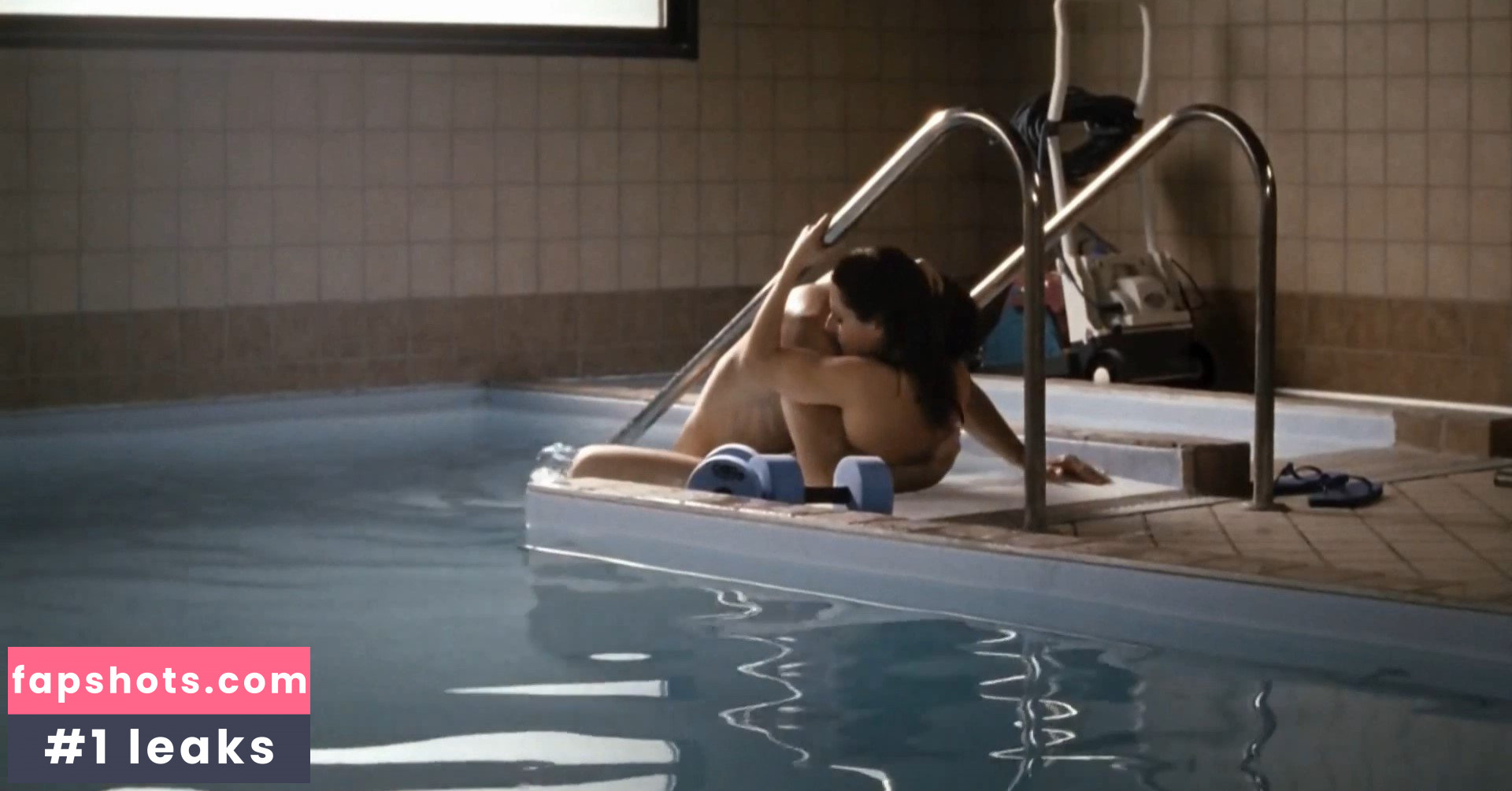 Ivana Lotito gallery photo #6