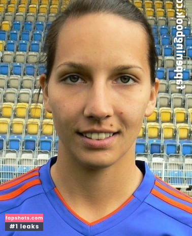 Ivana Rudelic gallery photo #11