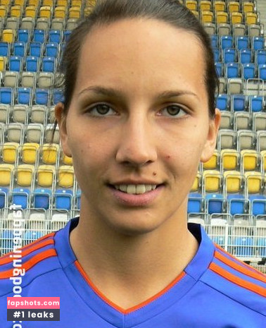 Ivana Rudelic gallery photo #14