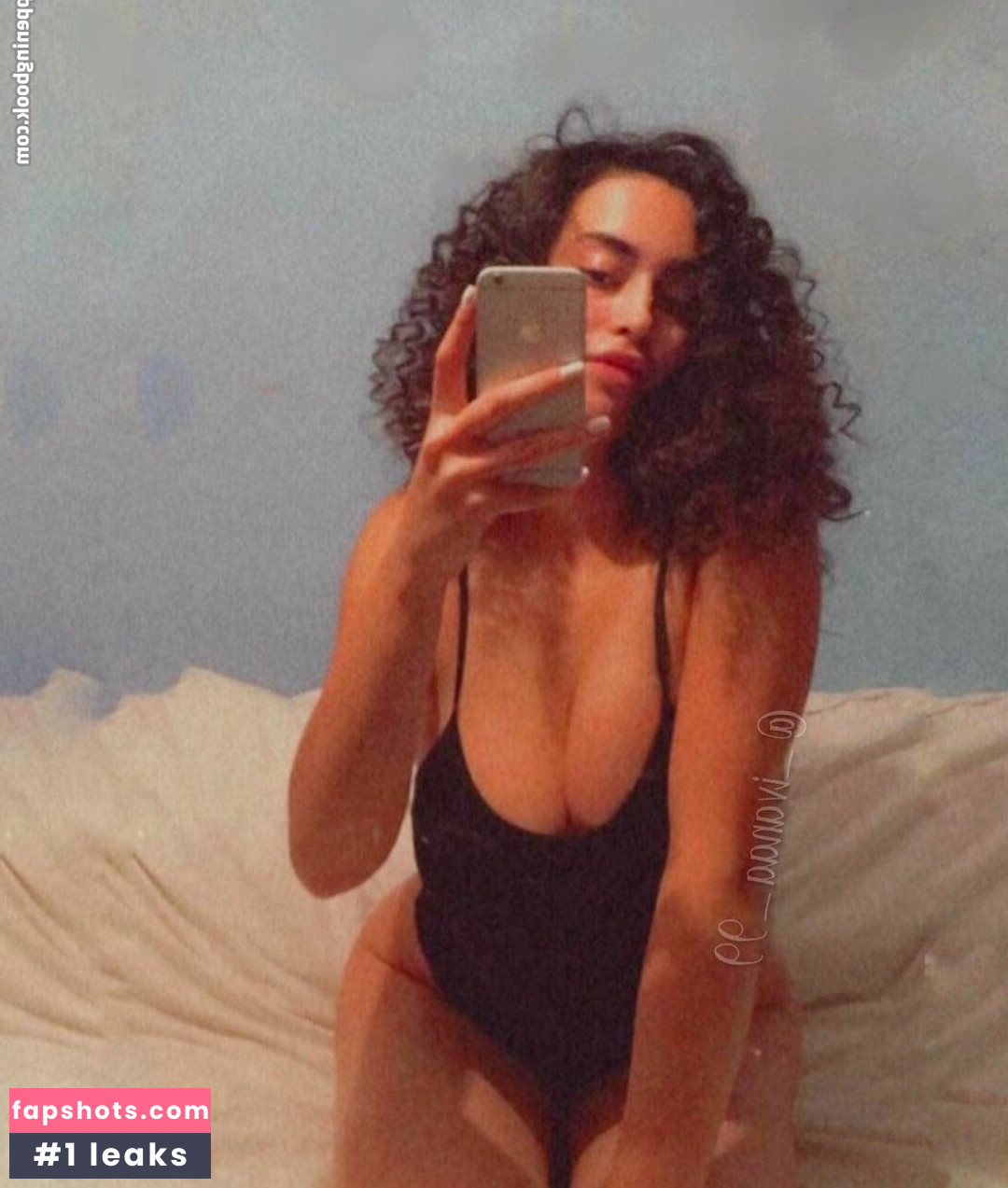 Ivana S. gallery photo #15