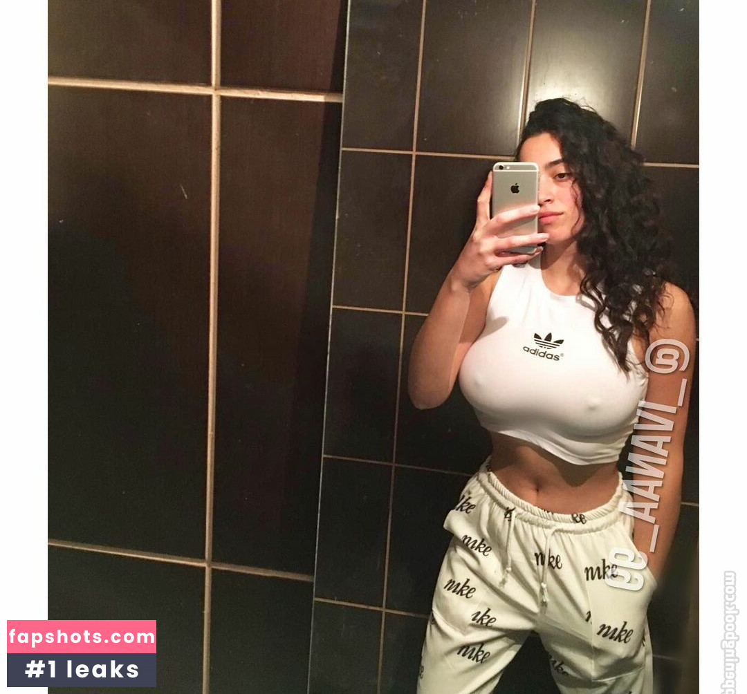 Ivana S. gallery photo #17