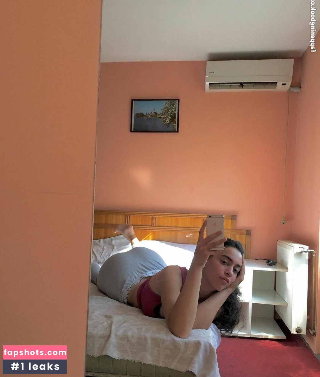 Ivana S. gallery photo #19