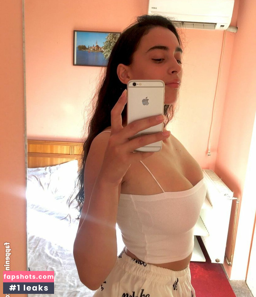 Ivana S. gallery photo #44