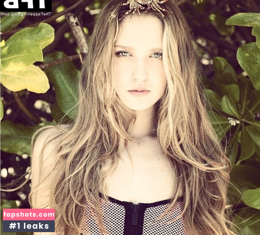 Ivana Teklic gallery photo #4