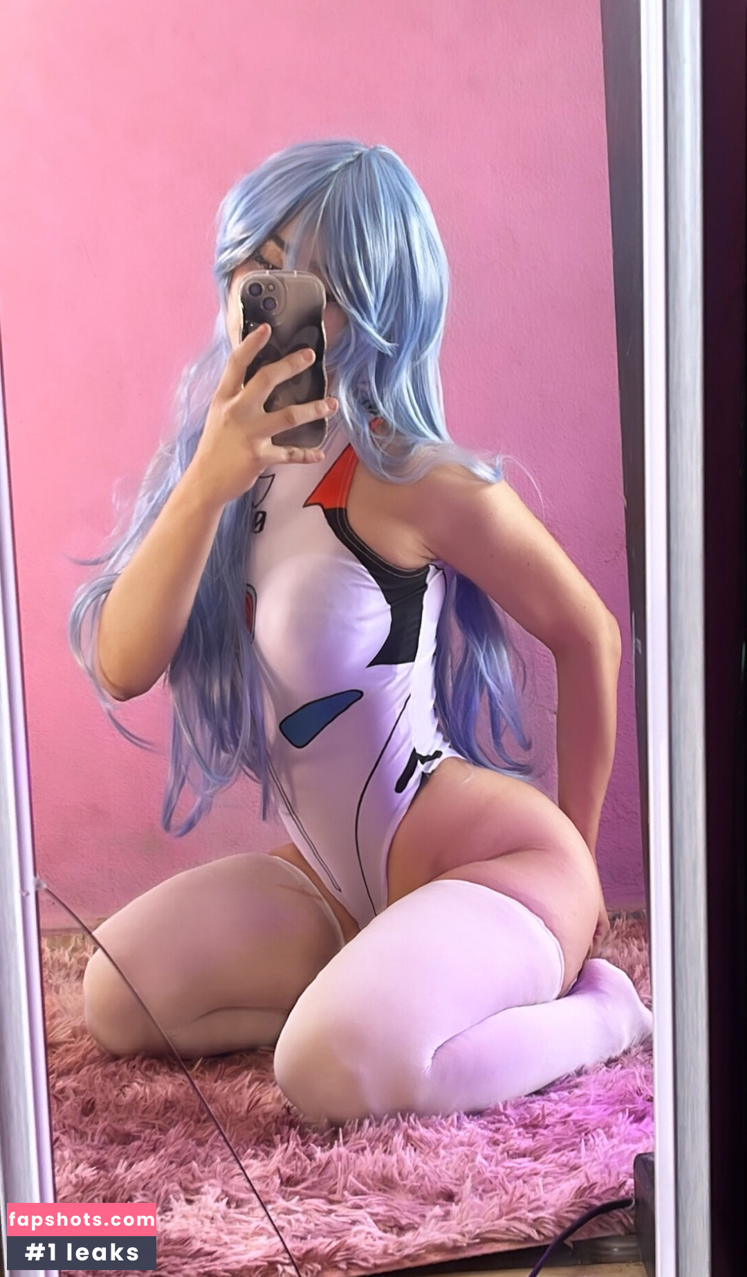 Ivon Gallardo gallery photo #6