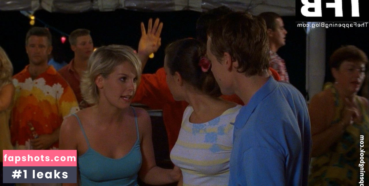 Ivonne Schoenherr gallery photo #3