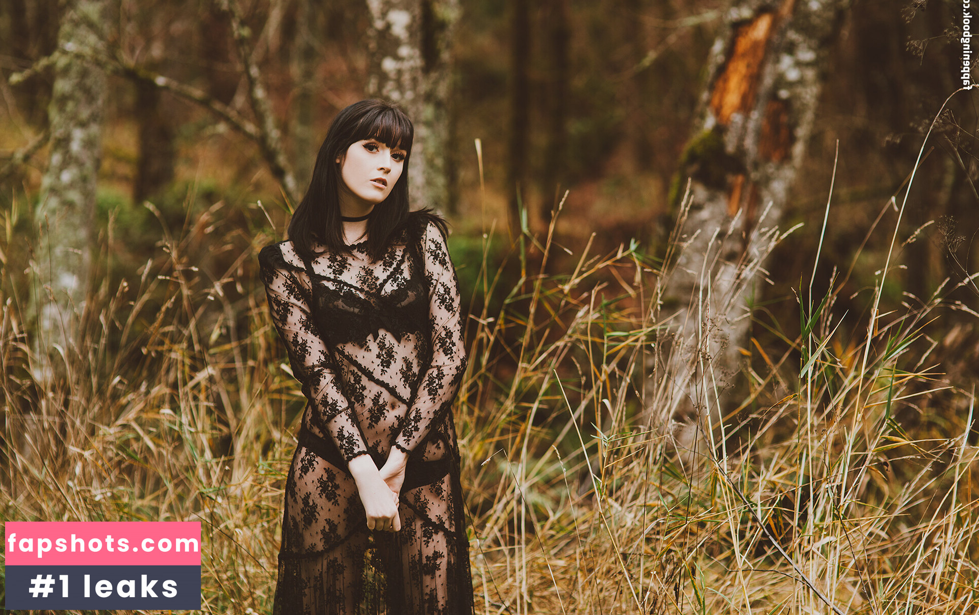 Ivy Aura Nymphfern nude babe gallery