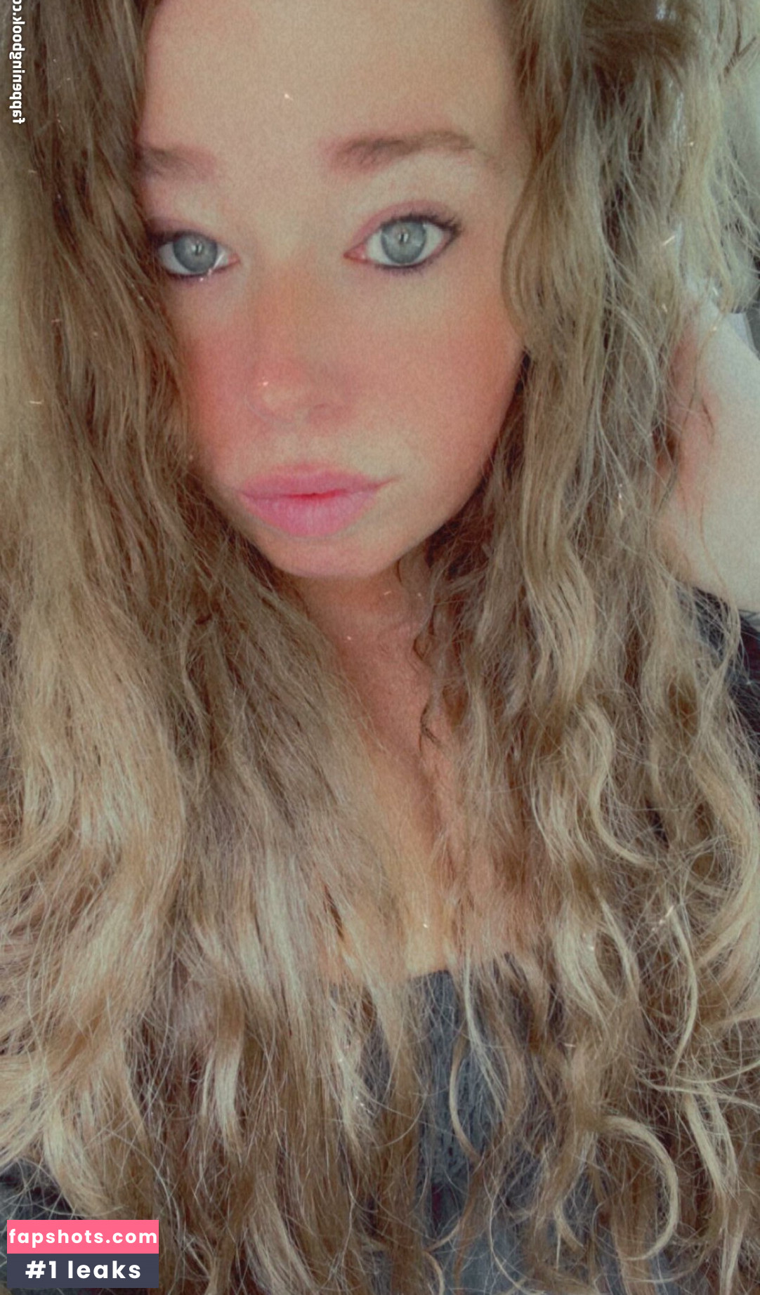 Ivy Mia gallery photo #28