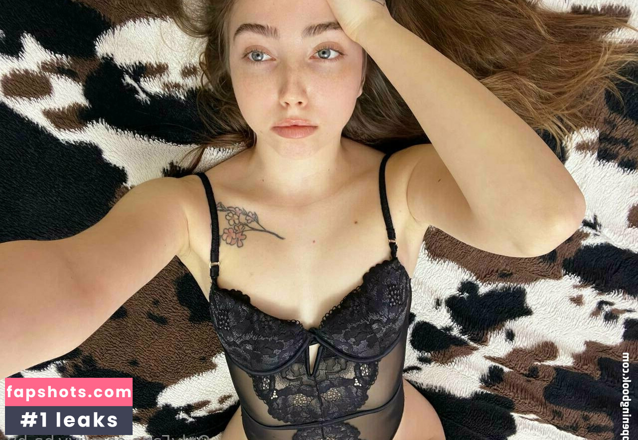 Ivy_ gallery photo #50