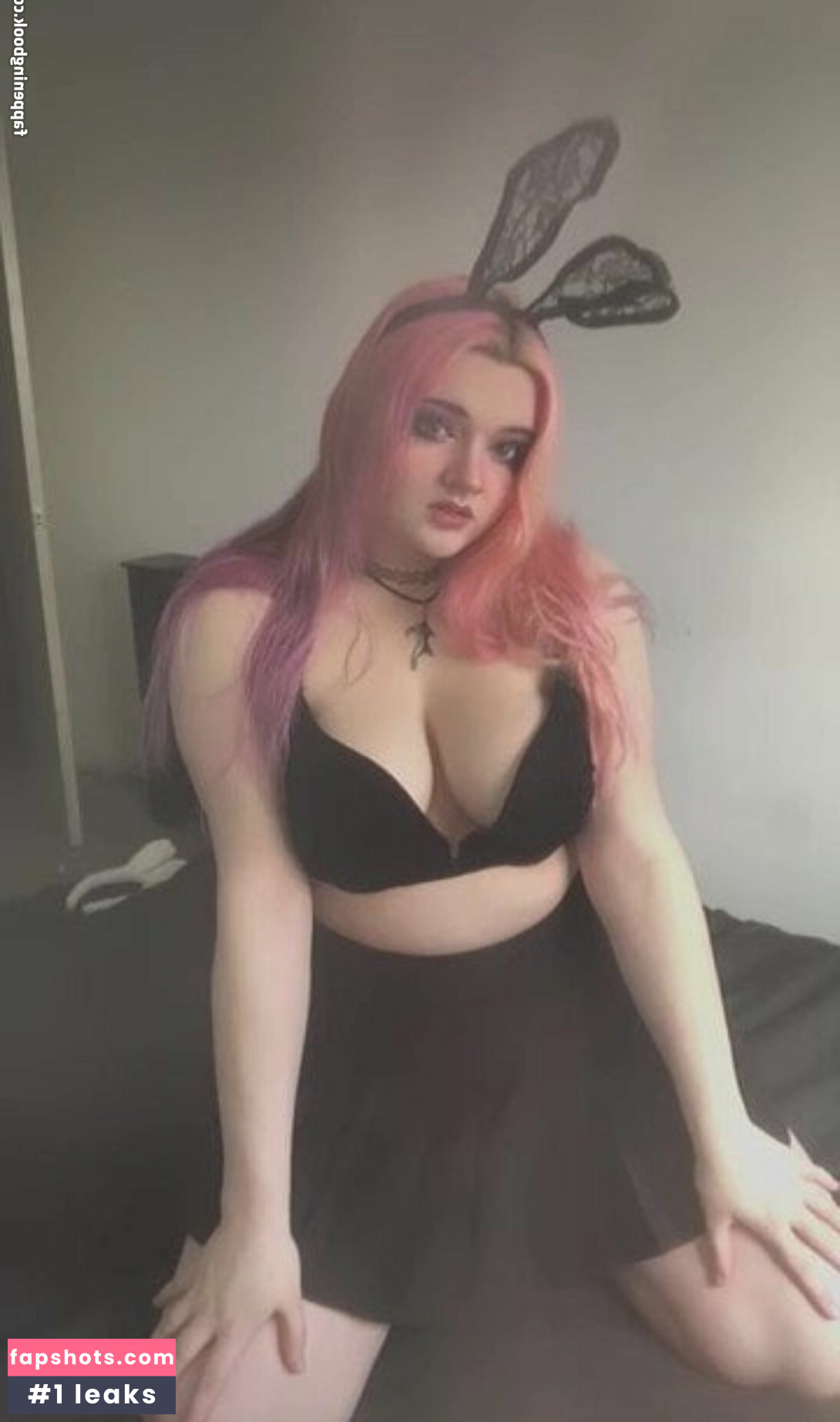 Ivy_Riina gallery photo #5