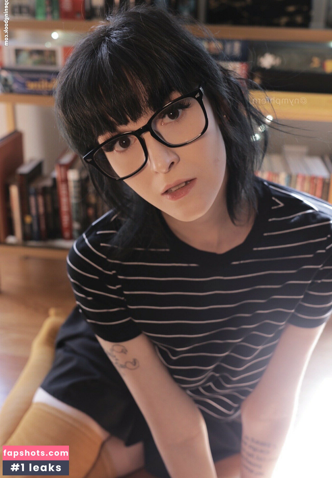 ivyaura gallery photo #16