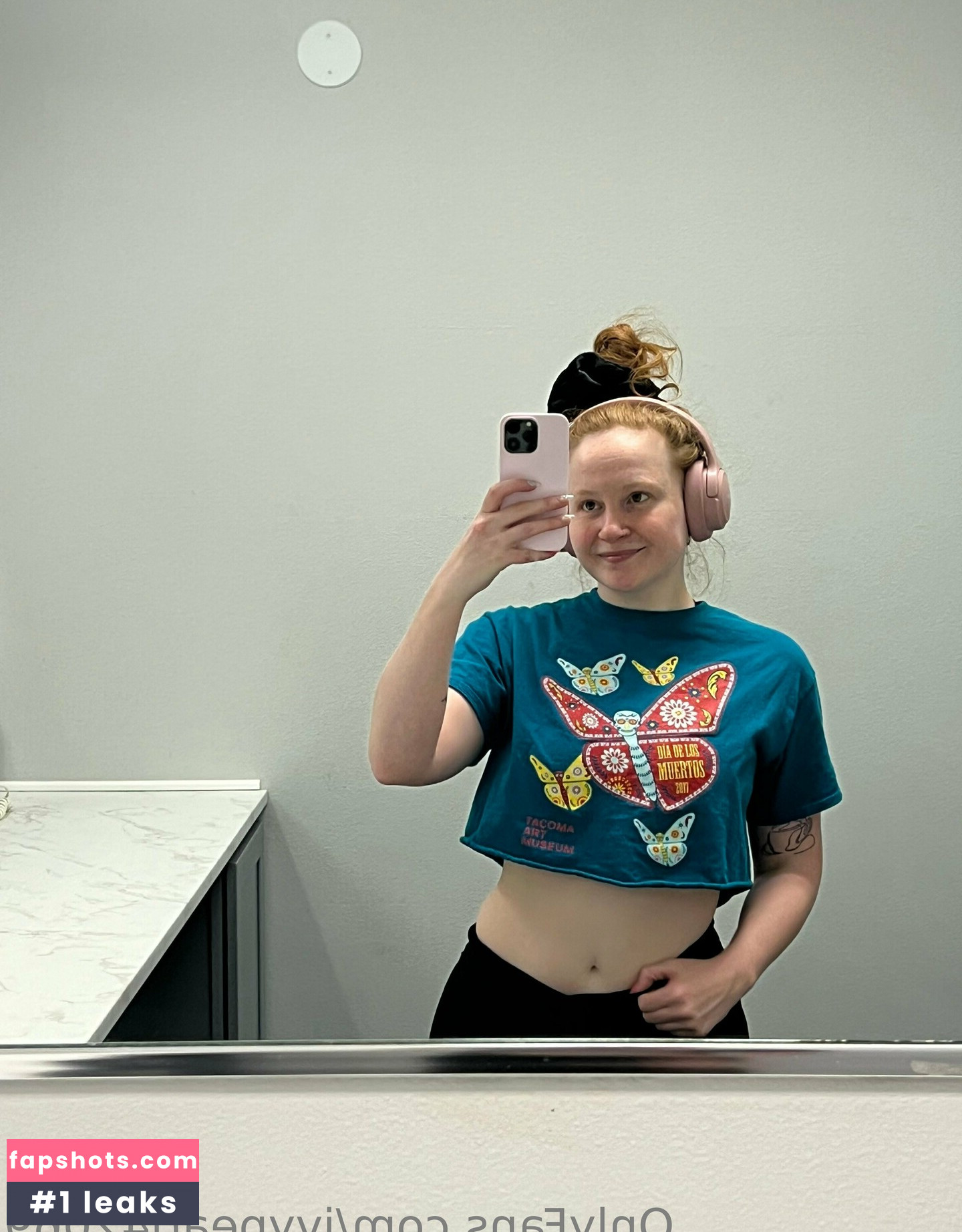 ivypearl42069 gallery photo #3