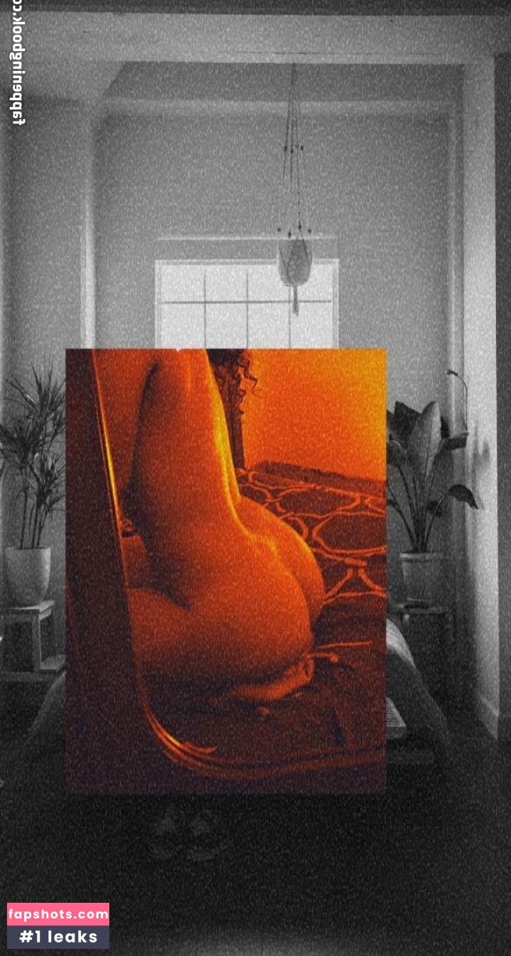 Iwaifu gallery photo #43