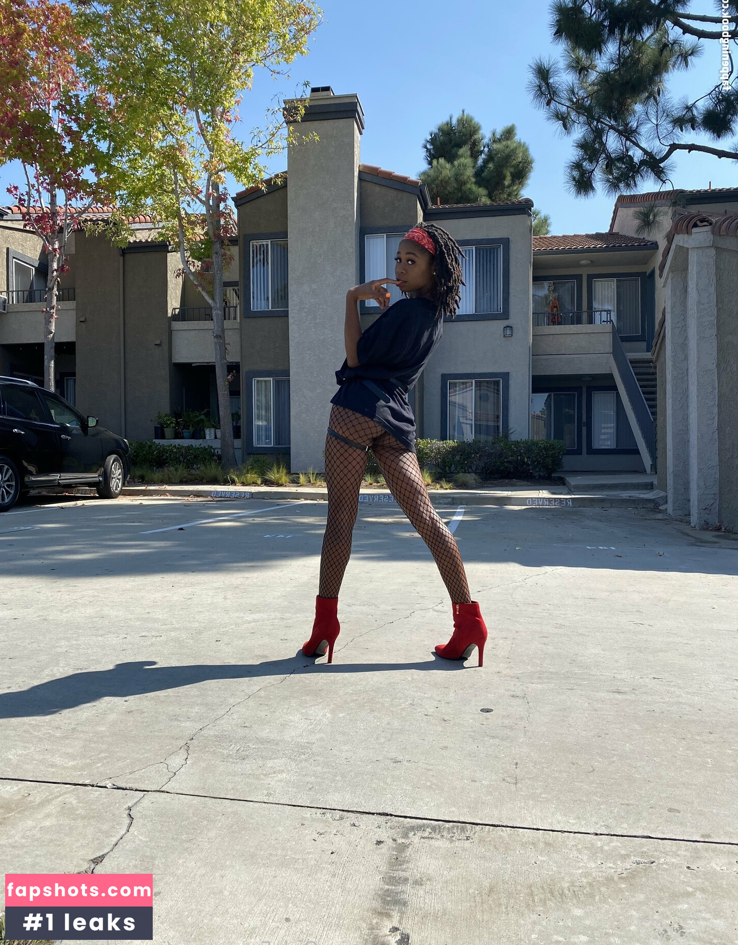 iwanthazelgrace gallery photo #14