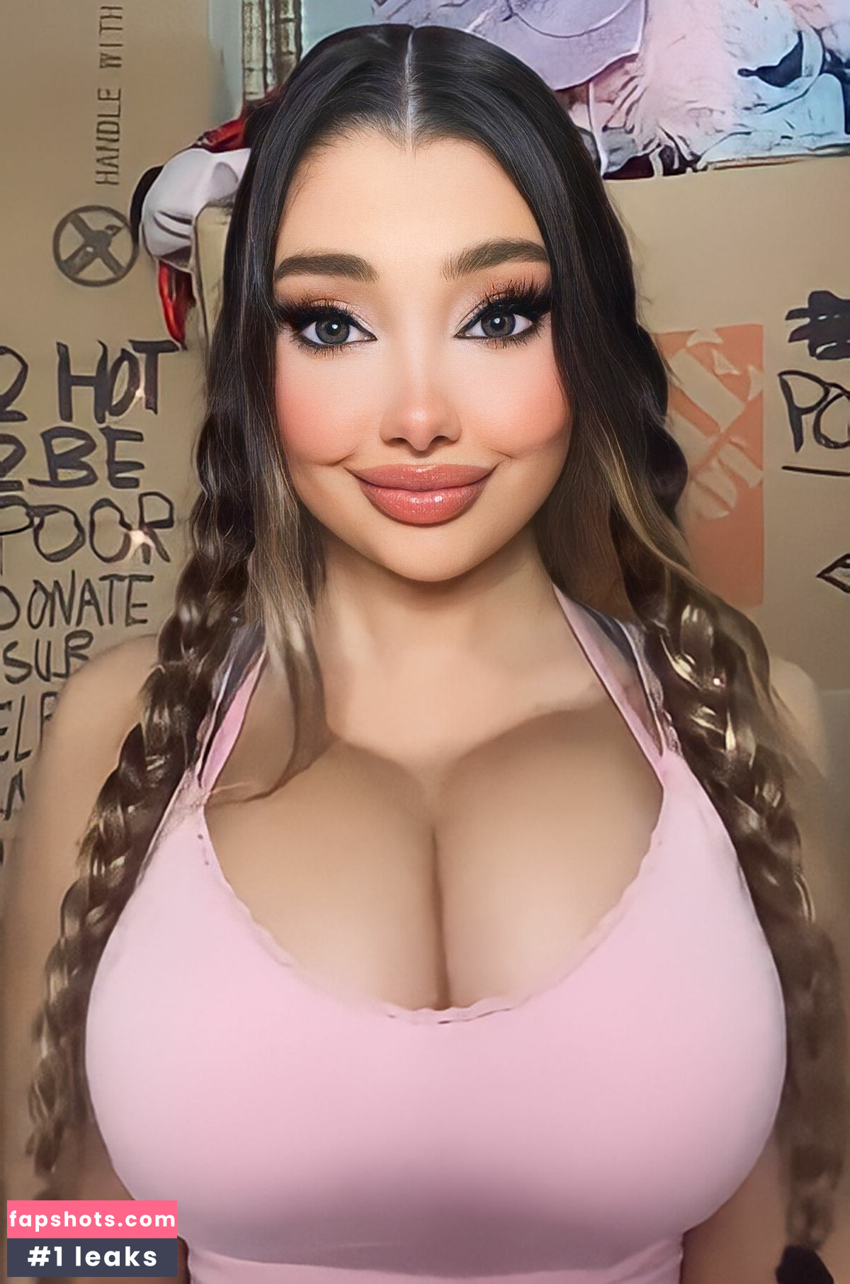 iwasintheshower nude babe gallery