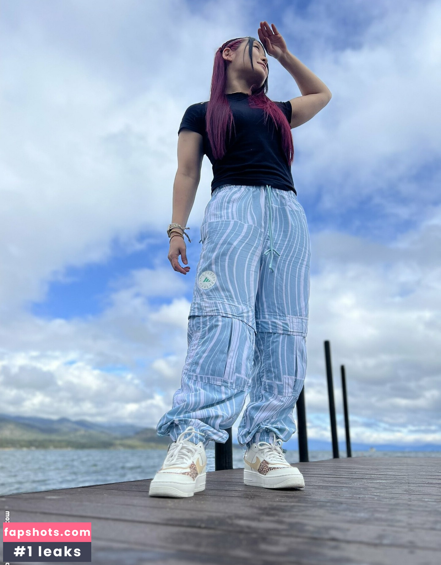 Iyo Sky gallery photo #146