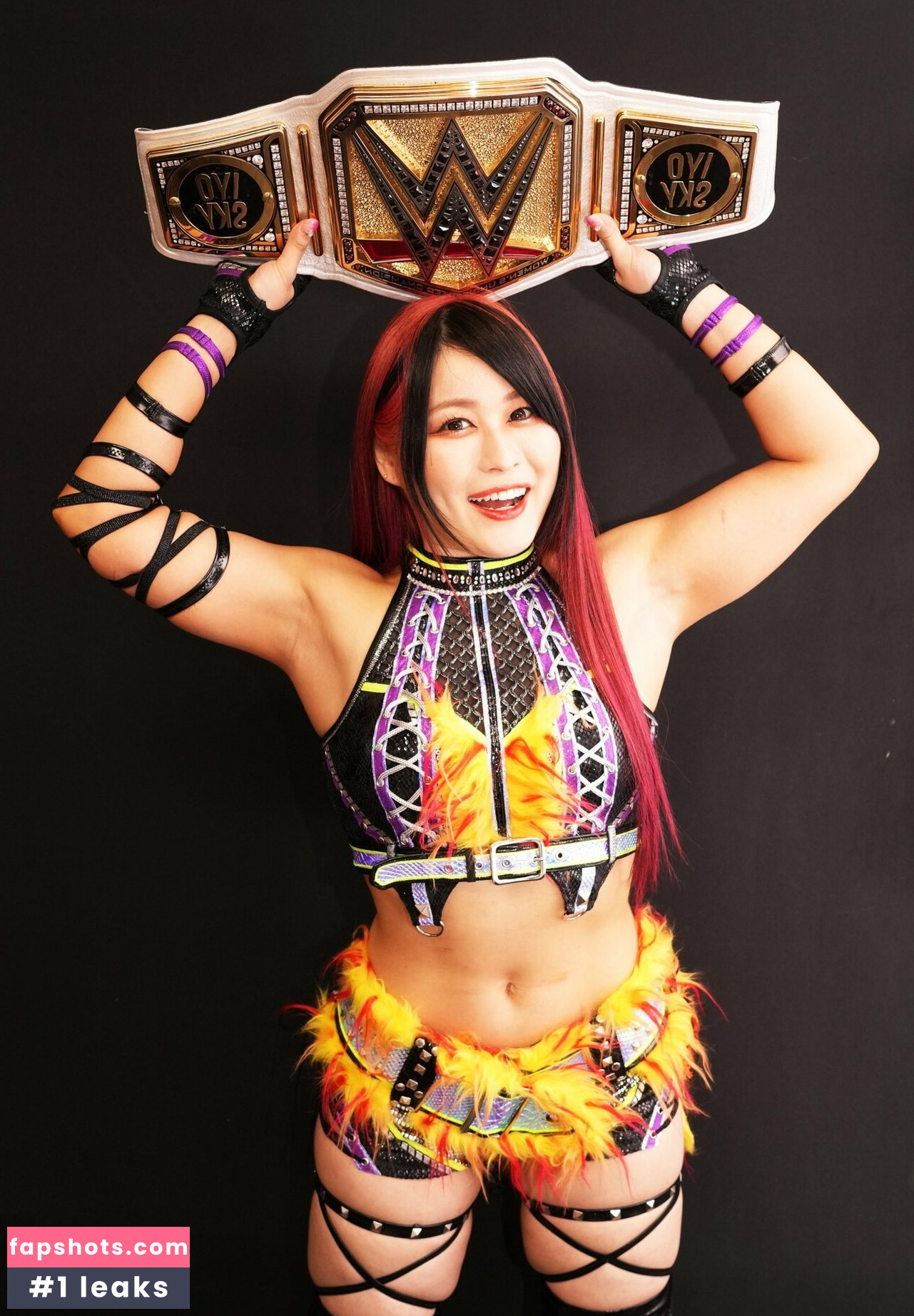 Iyo Sky gallery photo #153